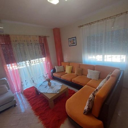 Skerdi's apartament Apartment Sarande Bagian luar foto