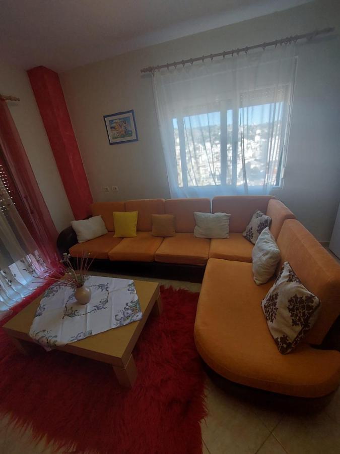 Skerdi's apartament Apartment Sarande Bagian luar foto